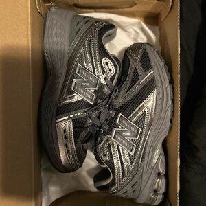New Balance Youth kids Black and Gray Athletic Shoes